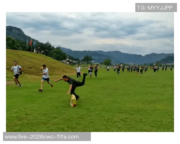 沉浸式体验Xbox360体感足球游戏带你感受真实赛场的激情与乐趣