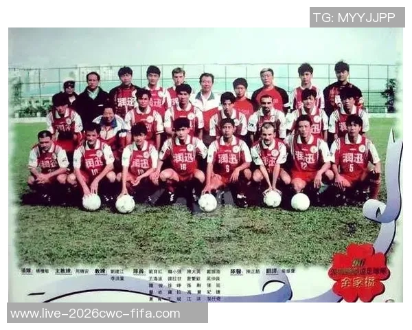 深圳南头中学足球队奋勇拼搏展现青春风采助力校园体育发展